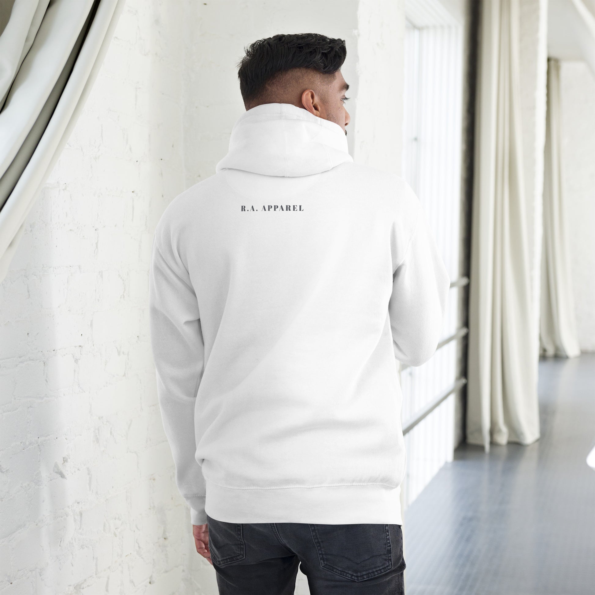 Fearless Hoodie - Left Placement image 2: Black version, size M with back view of the No Fear range.