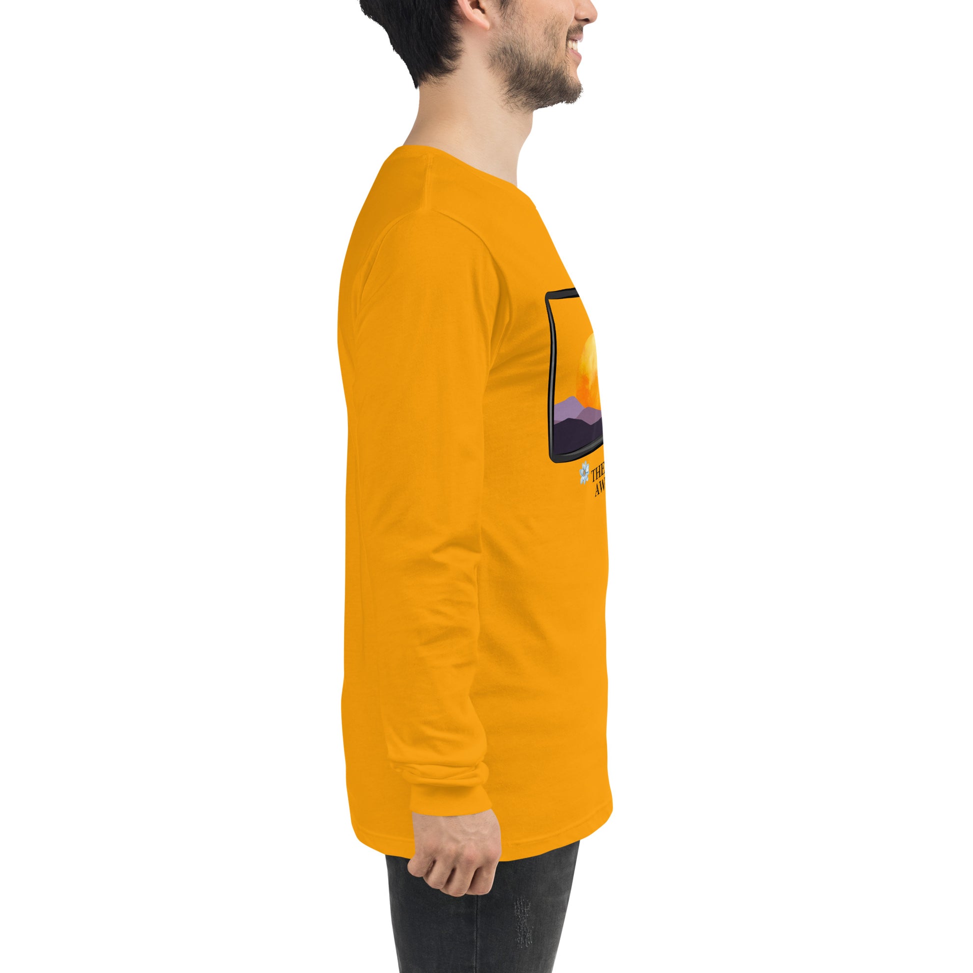 Avenor Long Sleeve Shirt image 82: selected colour version with right-side angle of the The View Awaits range.