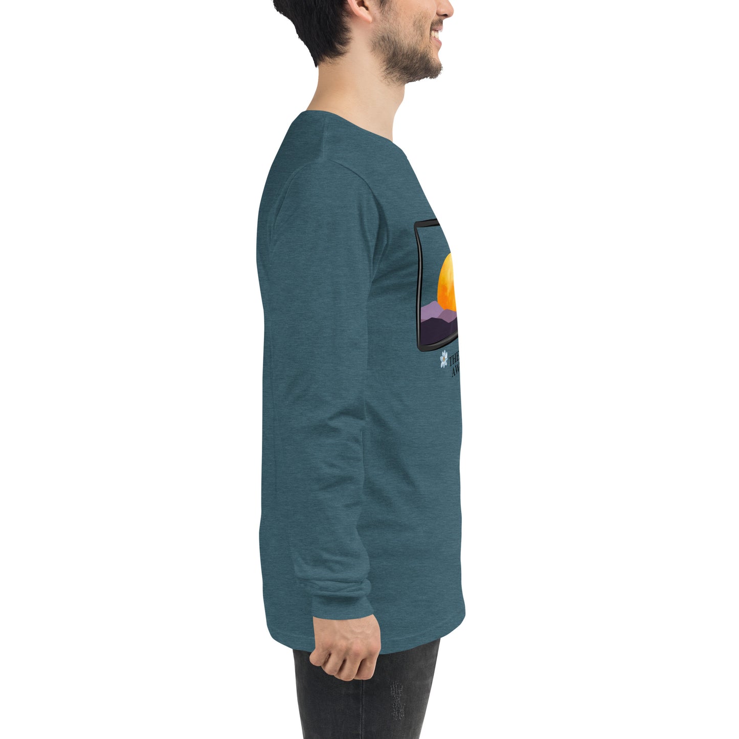 Avenor Long Sleeve Shirt image 58: Heather Mauve version, size L with right-side angle of the The View Awaits range.