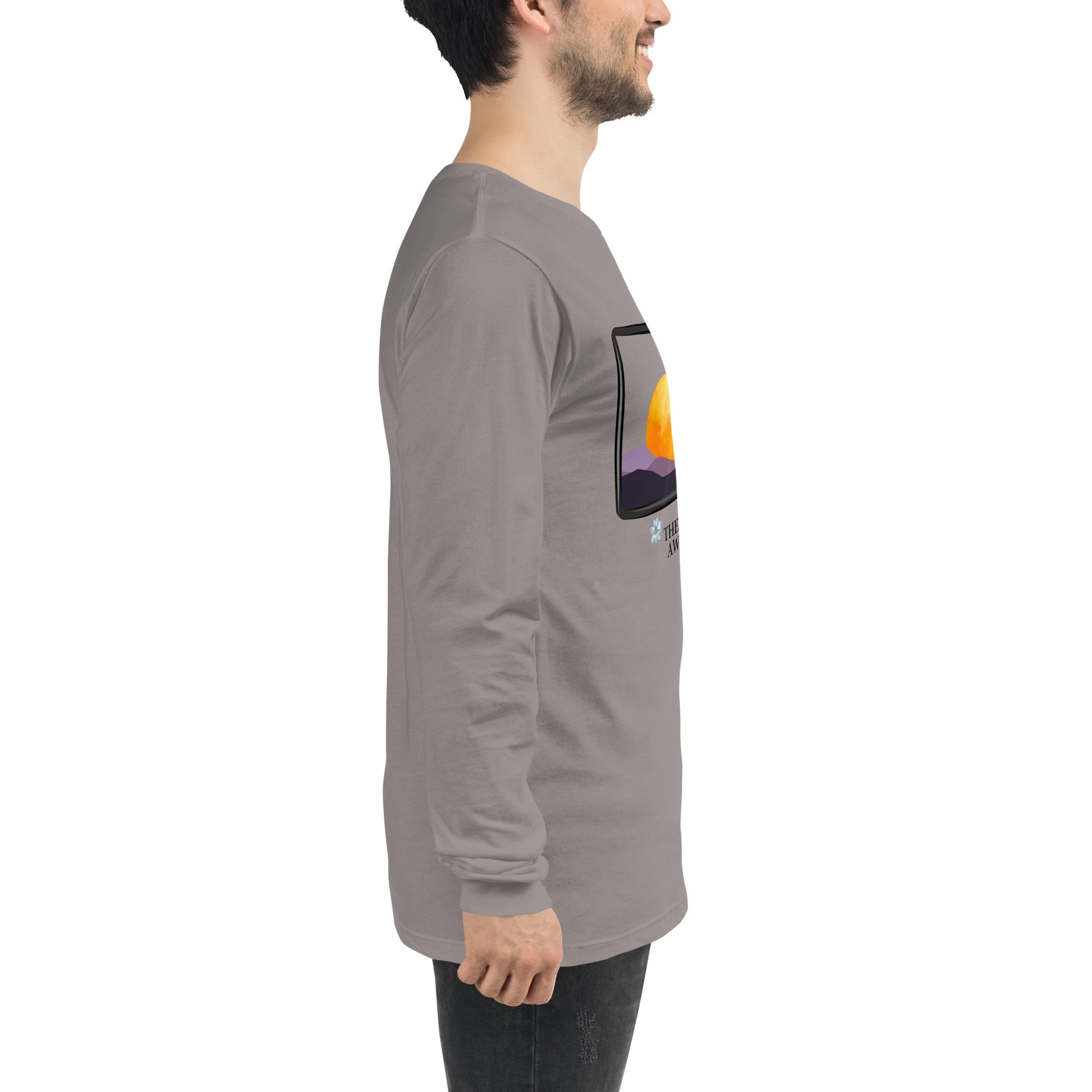 Avenor Long Sleeve Shirt image 76 in White, size S, showing right-side angle for the The View Awaits design.