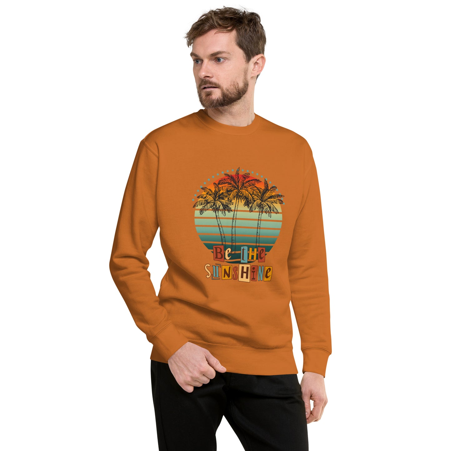 Solara Sweatshirt image 49: Latte version, size XL with front view of the Be the Sunshine range.
