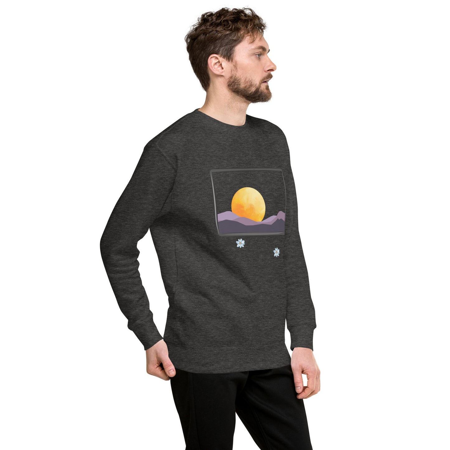 Avenor Sweatshirt image 24: Team Royal version, size XL with front view, right-side angle of the The View Awaits range.