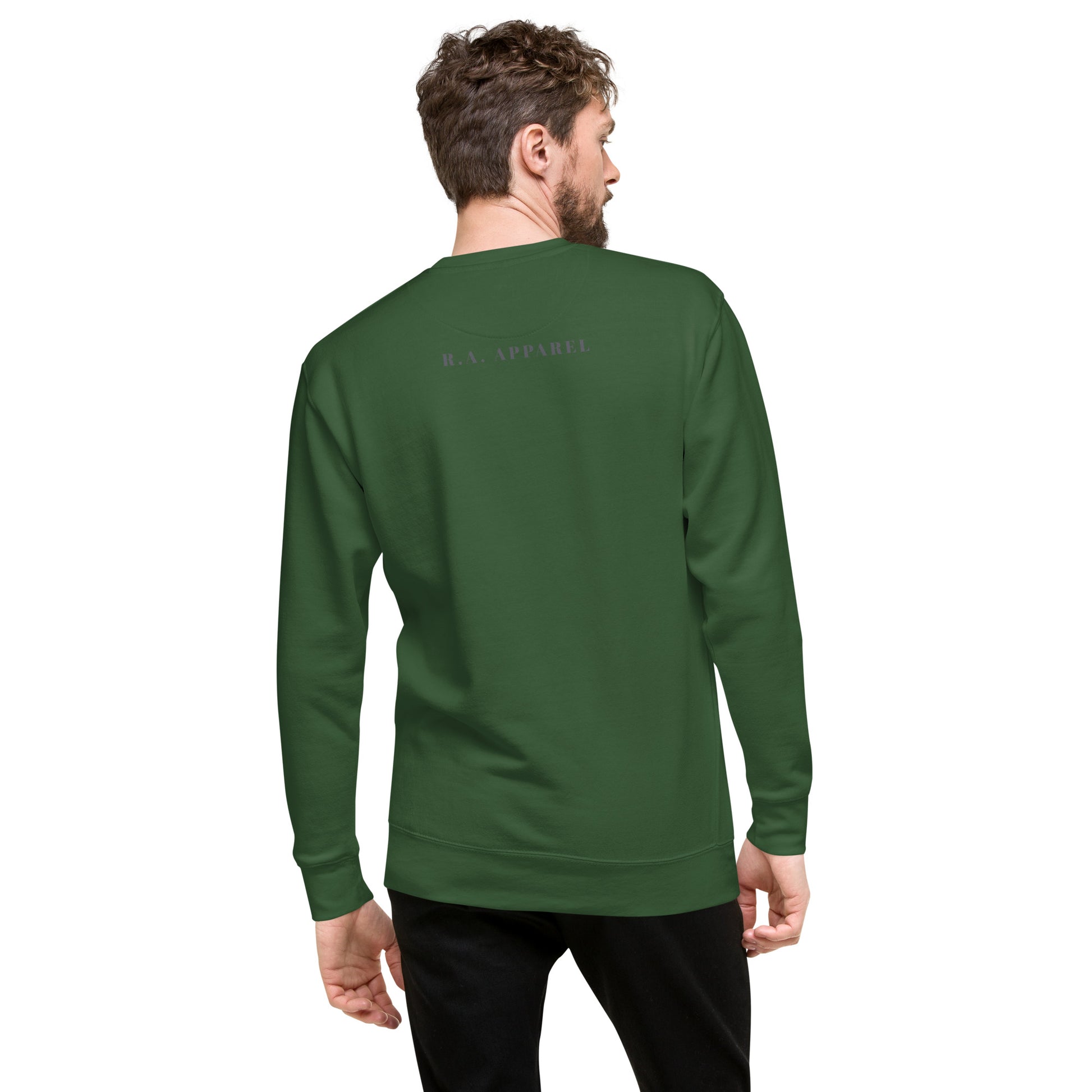 Image 40 of Team Red Avenor Sweatshirt, size 2XL, with The View Awaits artwork visible in back view.