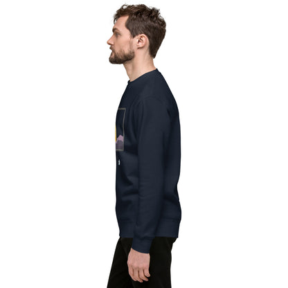 Avenor Sweatshirt image 8: Navy Blazer version, size L with left-side angle of the The View Awaits range.