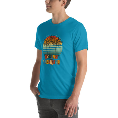 Solara T-Shirt image 64: Charity Pink version, size XL with front view, left-side angle of the Be the Sunshine range.