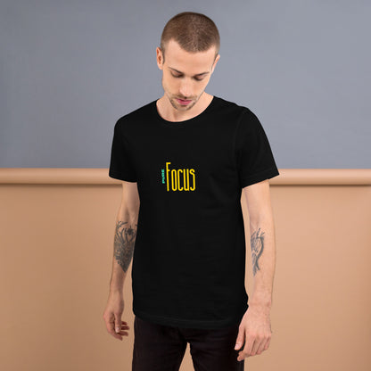 Focusline T-Shirt - Left Placement image 3: Black Heather version, size M with front view of the Pure Focus range.