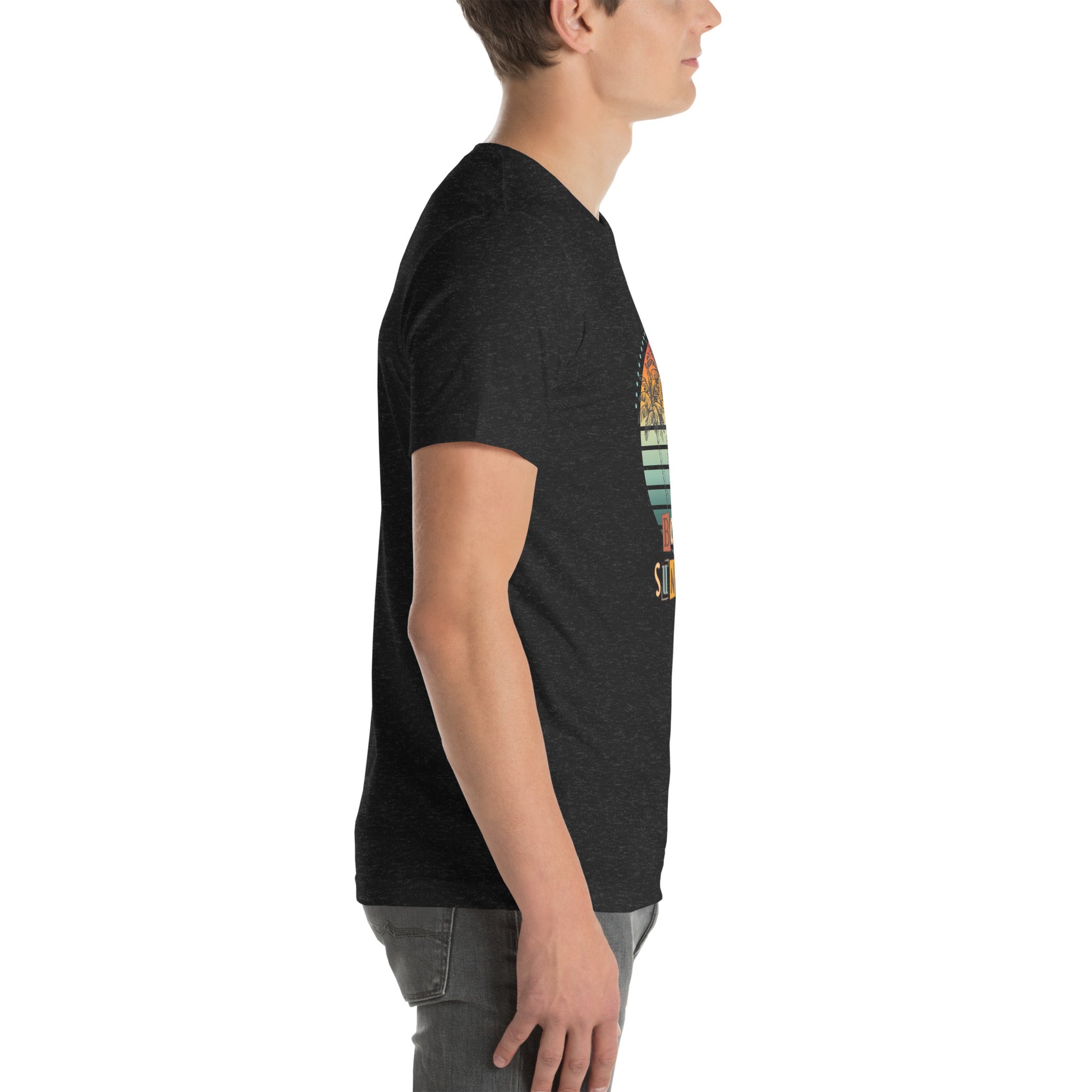 Solara T-Shirt image 5: Black Heather version, size 2XL with right-side angle of the Be the Sunshine range.