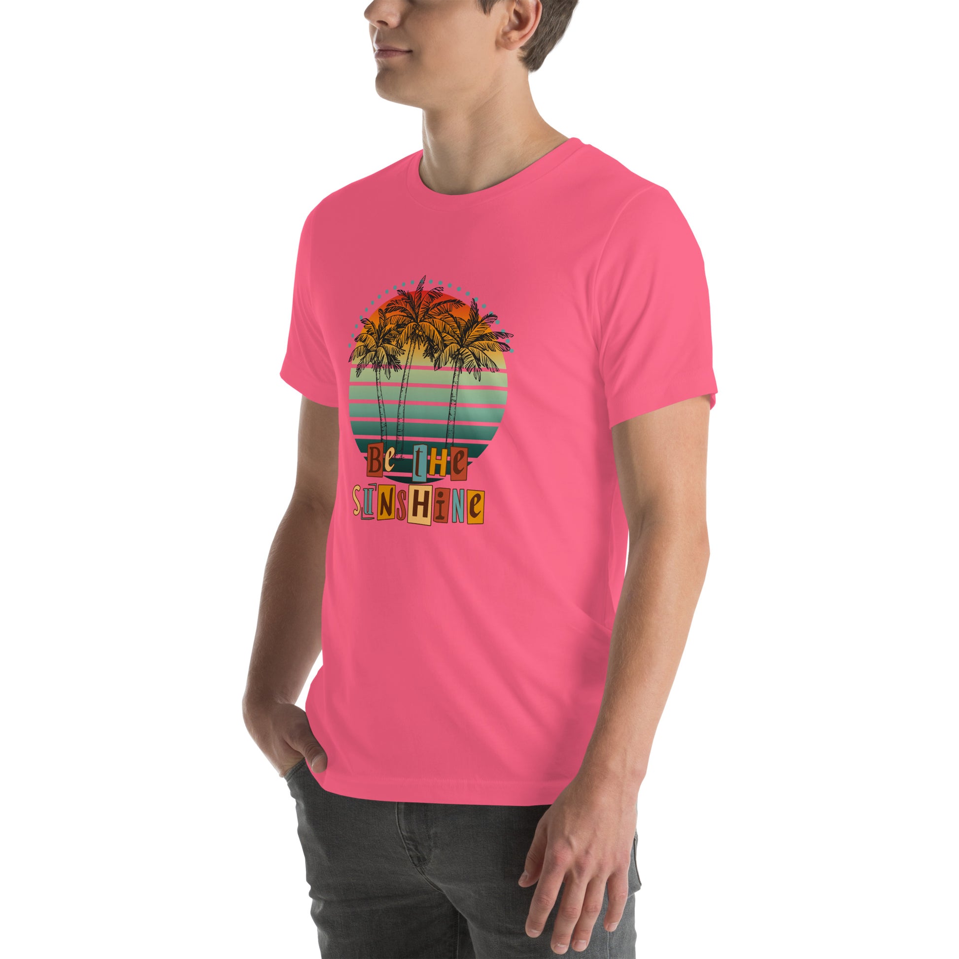 Solara T-Shirt image 75: Gold version, size 2XL with front view, left-side angle of the Be the Sunshine range.