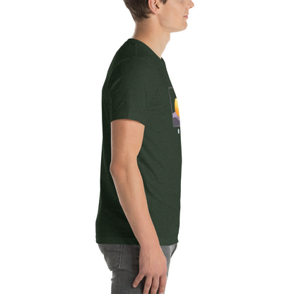 Avenor T-Shirt image 14: Heather Emerald version, size XL with right-side angle of the The View Awaits range.
