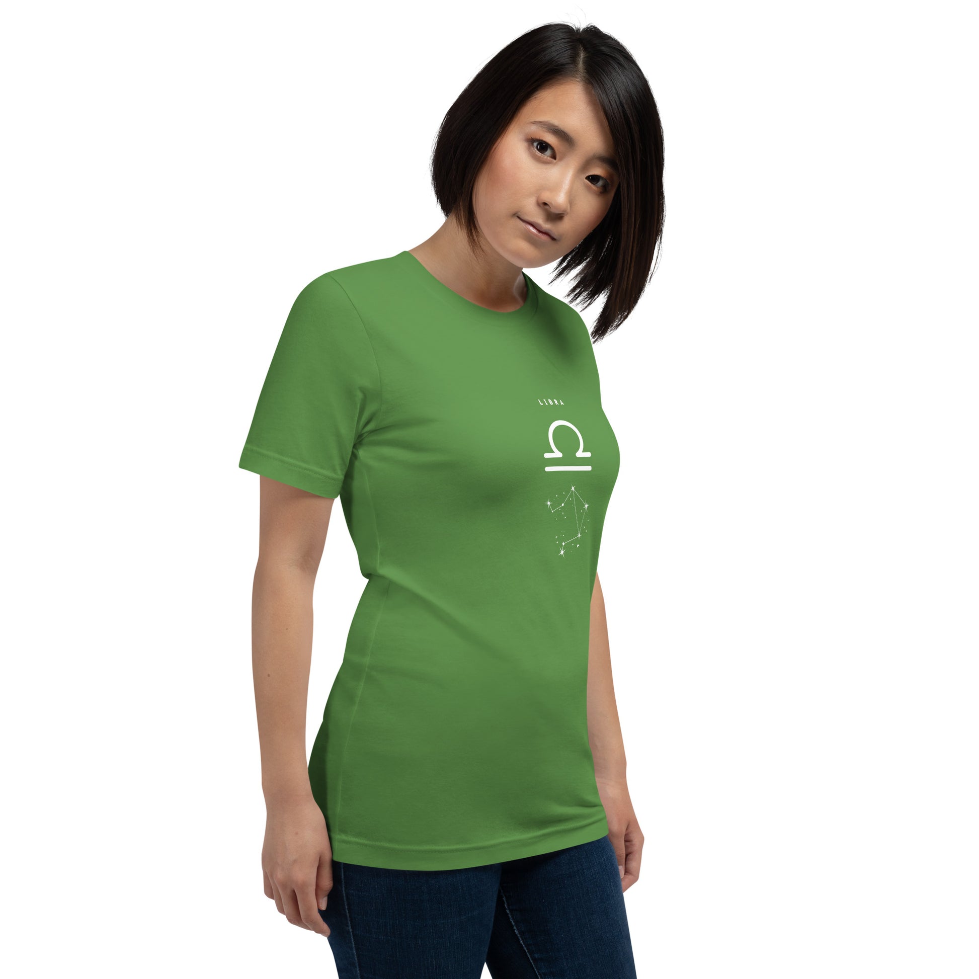 Balance Court T-Shirt - Left Placement image 56: Heather Yellow Gold version, size S with front view, right-side angle of the Libra range.