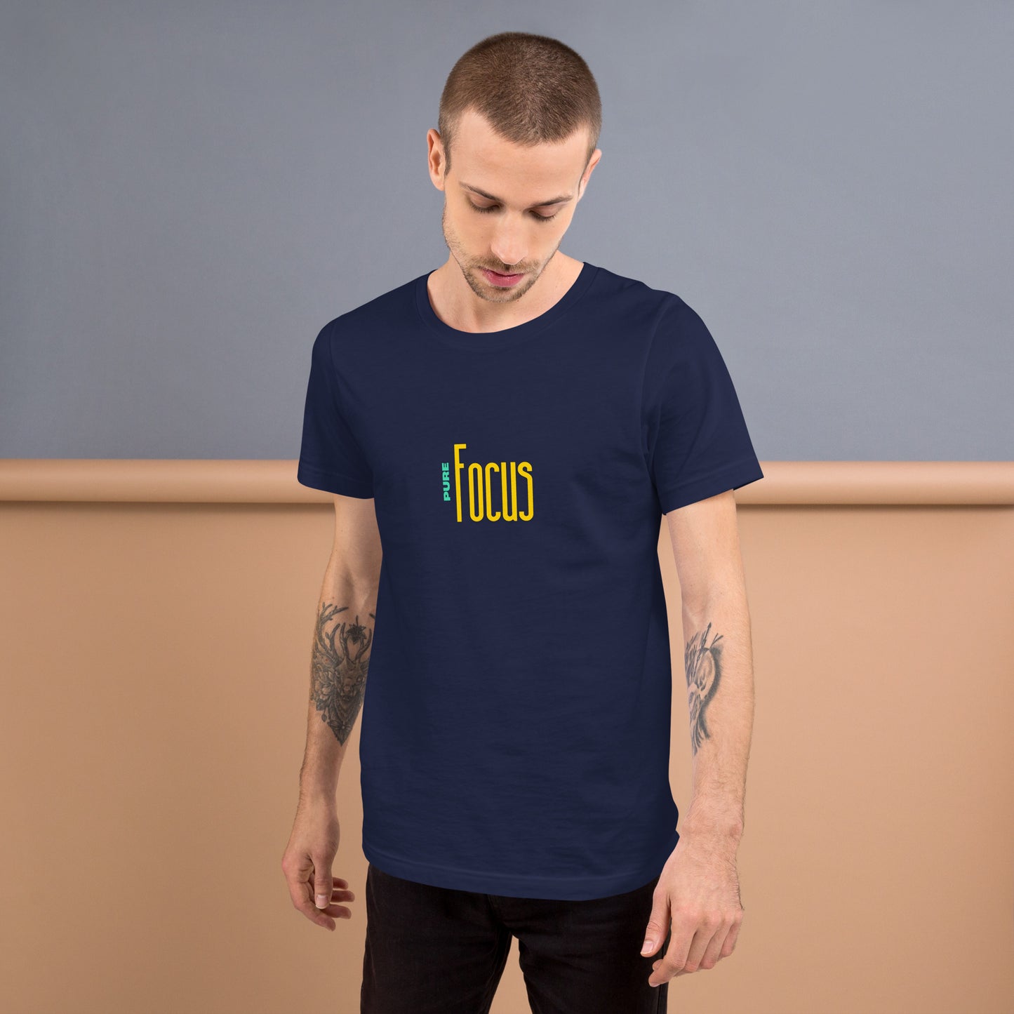 Focusline T-Shirt - Left Placement image 13: Vintage Black version, size XS with front view of the Pure Focus range.