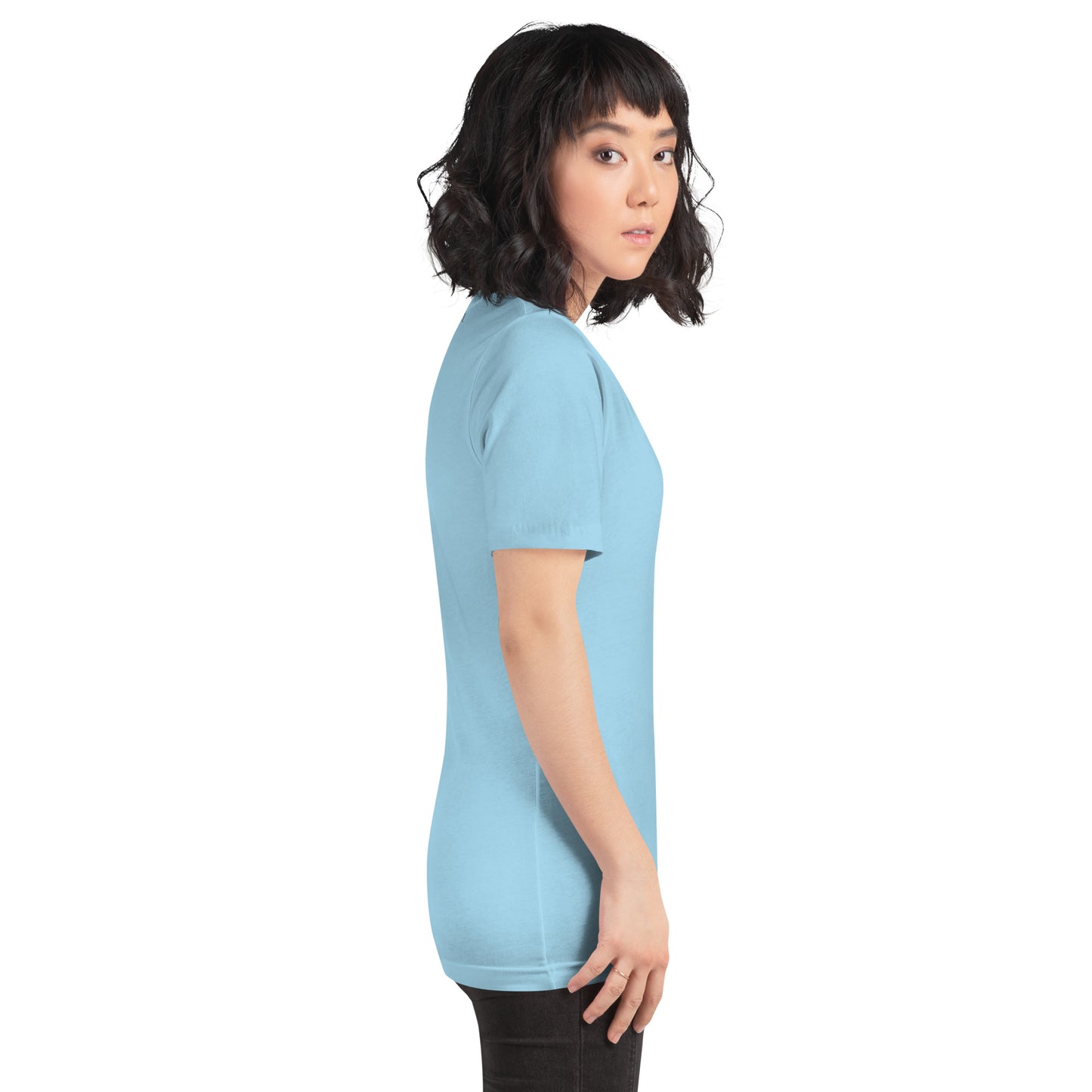 Evolution T-Shirt - Left Placement image 18: Ocean Blue version, size XL with right-side angle of the Evolution range.