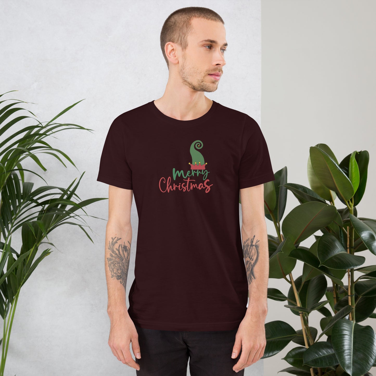 Noelle T-Shirt - Left Placement image 25: Oxblood Black version, size 4XL with front view of the Merry Christmas range.