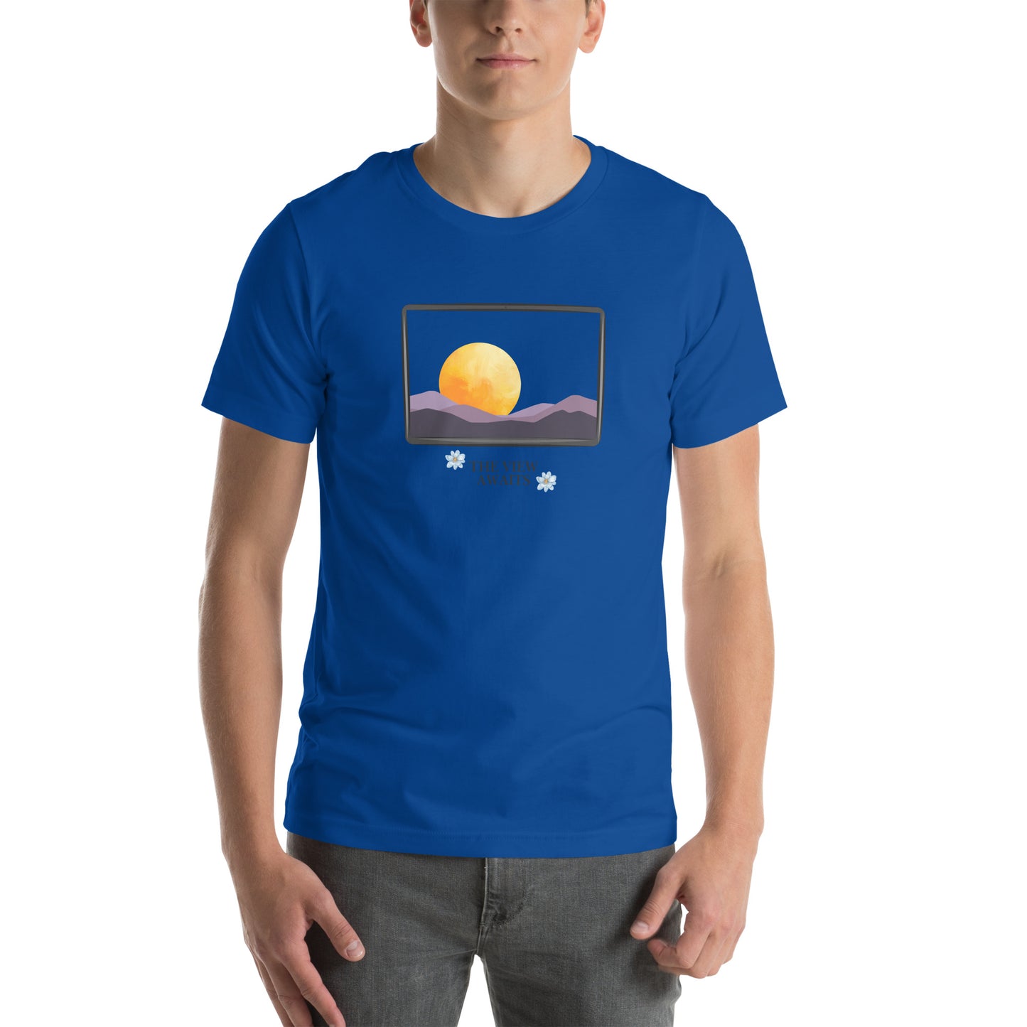 Image 37 of Heather Forest Avenor T-Shirt, size M, with The View Awaits artwork visible in front view.