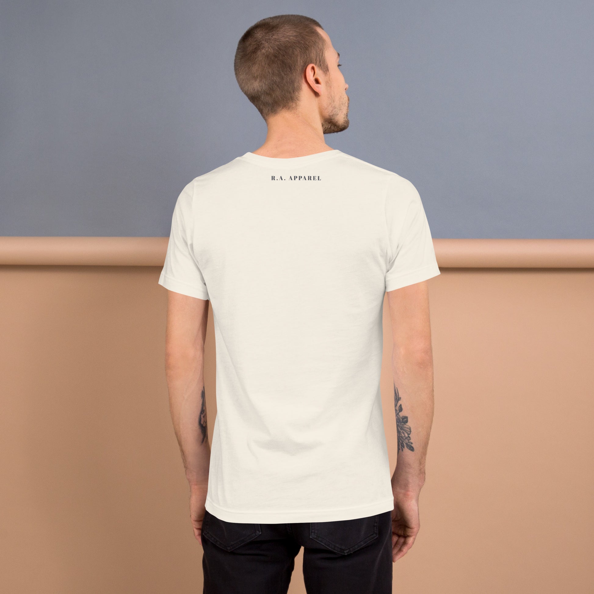 Focusline T-Shirt - Left Placement image 26: Team Purple version, size M with back view of the Pure Focus range.