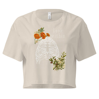 Innerline Crop Top - Left Placement image 6: Hazy Pink version, size XS with front view of the Look Within range.