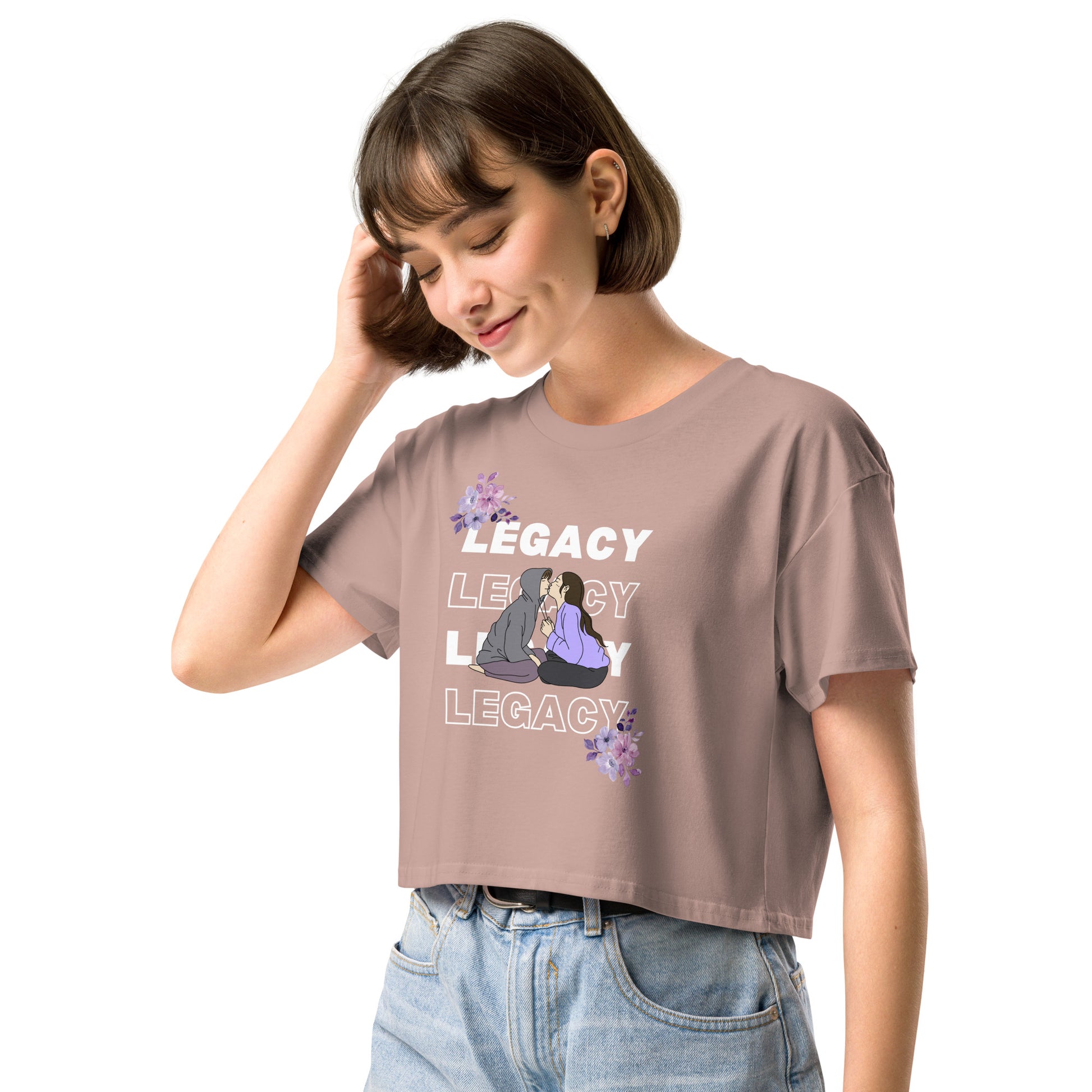 Heirloom Crop Top - Left Placement image 18: Bubblegum version, size M with front view, left-side angle of the Legacy range.