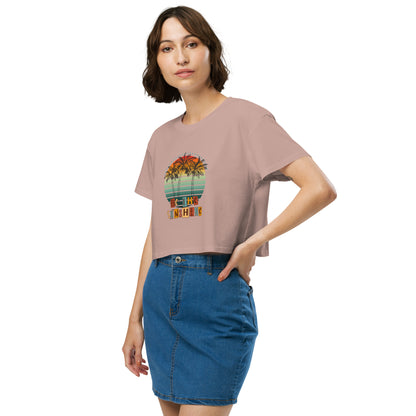 Solara Crop Top image 11: Hazy Pink version, size L with front view, left-side angle of the Be the Sunshine range.