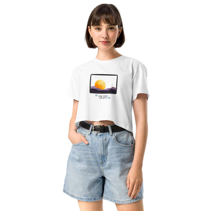 Avenor Crop Top image 29: Natural version, size S with front view of the The View Awaits range.